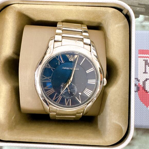 Emporio Armani Valente AR11085 Men\'s Watch With Blue Dial Silver Metal Belt main image 6